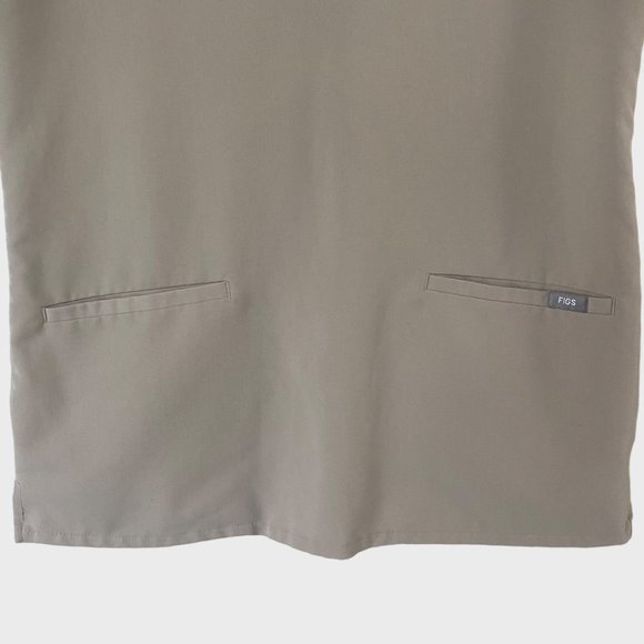 Figs Technical Collection Casma Three-Pocket Scrub Top Women's Small Tan V-Neck - Picture 6 of 10